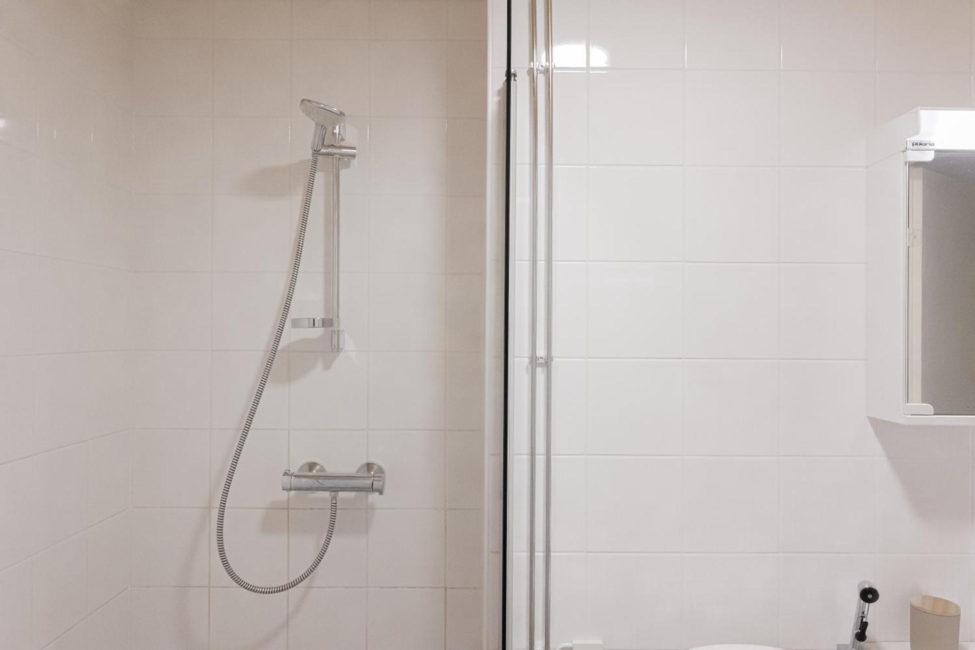 Arctic City Suites By Booklapland Rovaniemi Esterno foto